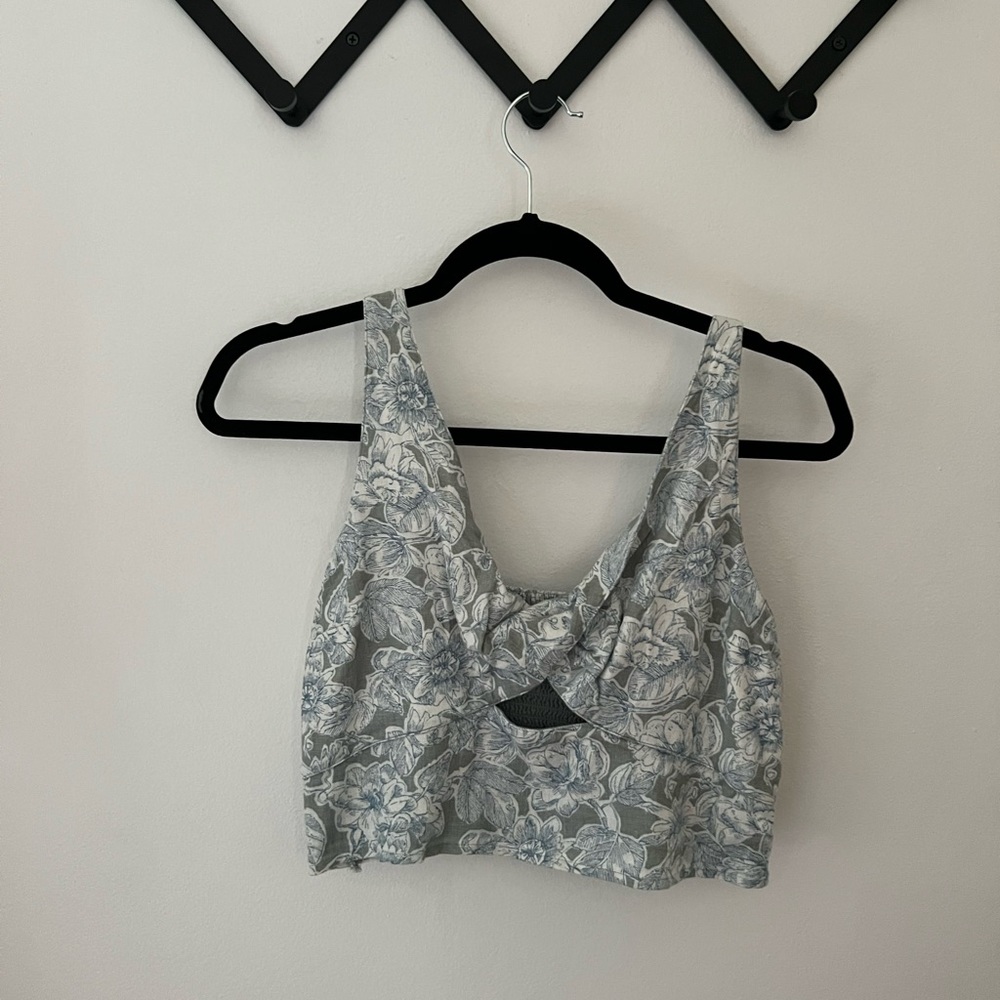 Abercrombie Twist Front Top
